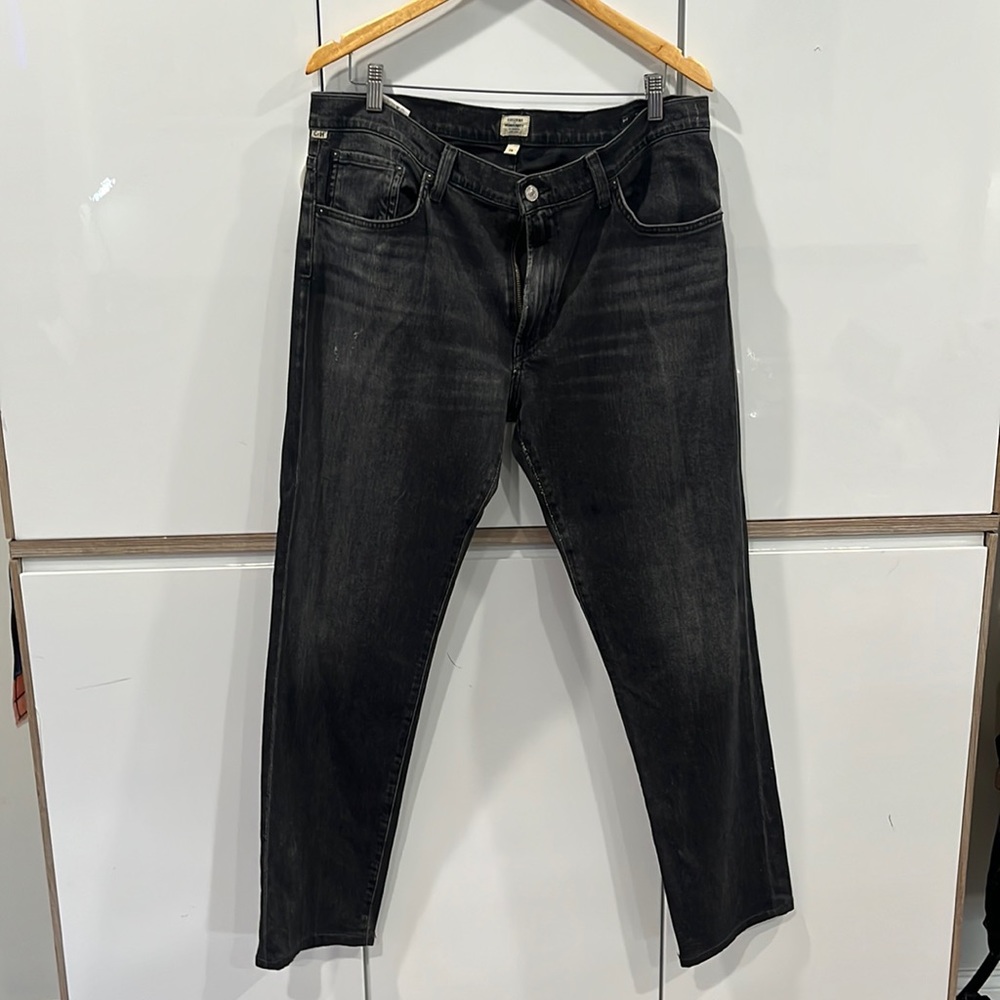 Almost new citizens of humanity NOAH denim super stretchy in men’s size 38